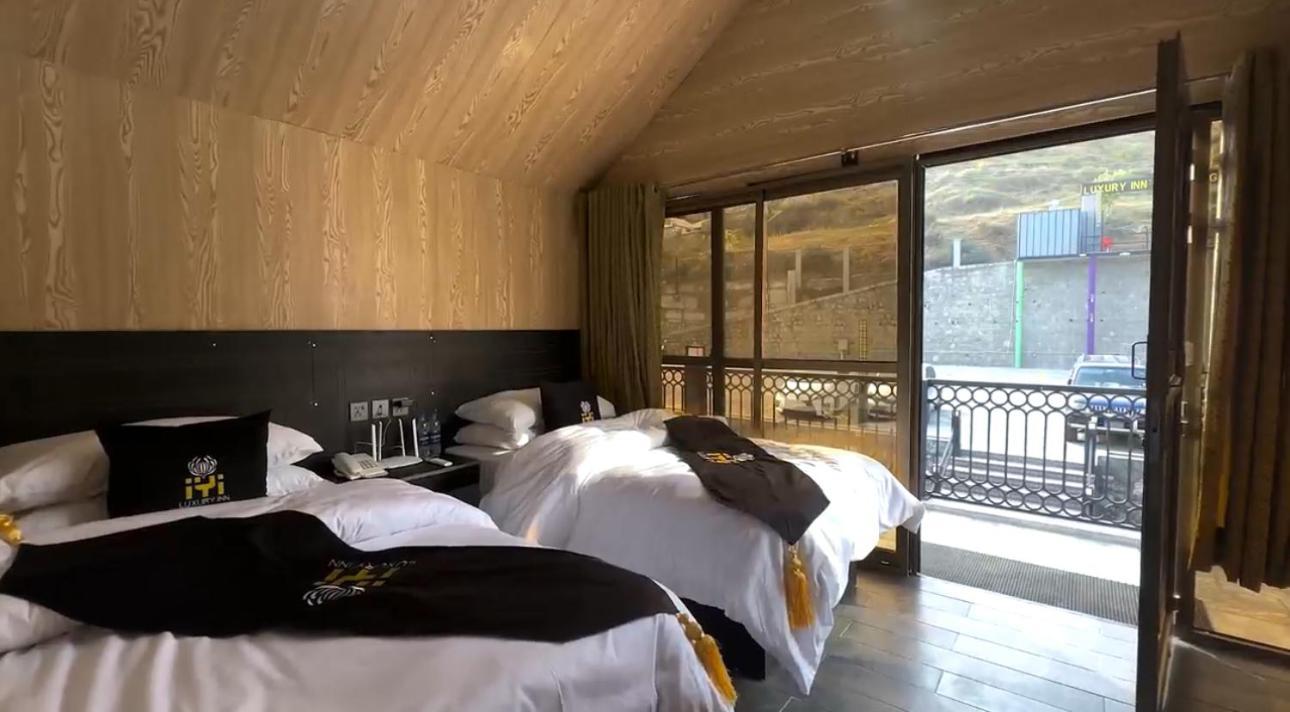 Iyi Luxury Inn Swat Saidu Sharif Exterior foto